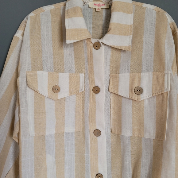Peach Love Oversized Button-Front Striped Shirt. Size S - Picture 5 of 10